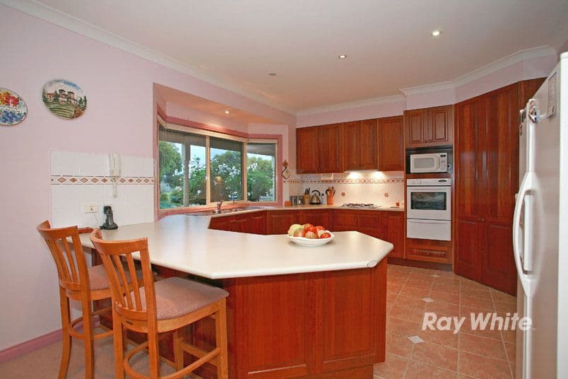 4 Coram Close, NARRE WARREN NORTH VIC 3804, Narre Warren North - Thumbnail 3