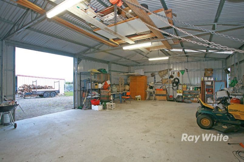 4 Coram Close, NARRE WARREN NORTH VIC 3804, Narre Warren North - Thumbnail 8