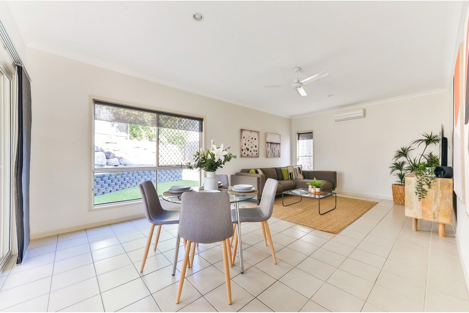 21 Pandorea Circuit, North Lakes QLD 4509, North Lakes - Thumbnail 4