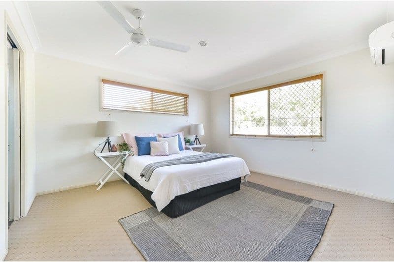 21 Pandorea Circuit, North Lakes QLD 4509, North Lakes - Thumbnail 5