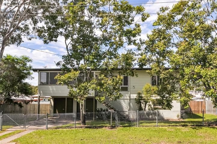 22 Luscombe Court, New Auckland QLD 4680, New Auckland - Image 1