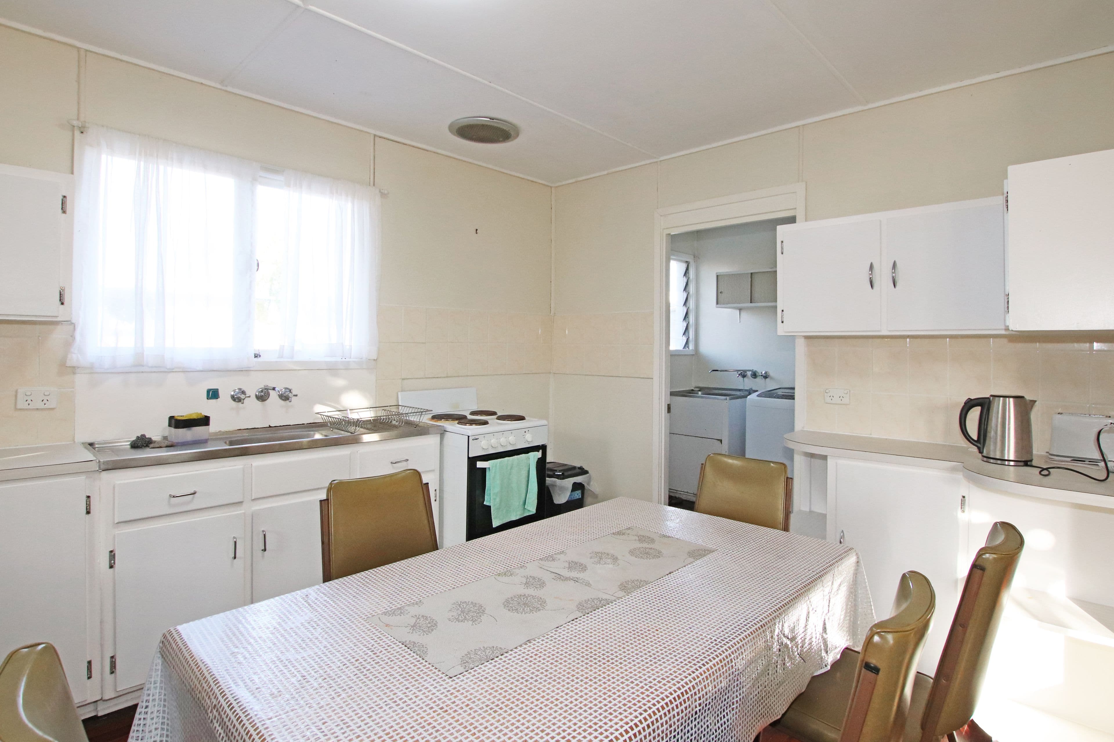 18 Don Street, Biloela QLD 4715, Biloela - Thumbnail 3