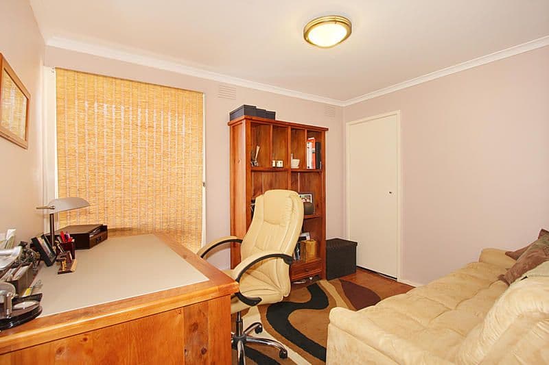 11 Whitehaven Crescent, NOBLE PARK NORTH VIC 3174, Noble Park North - Thumbnail 8