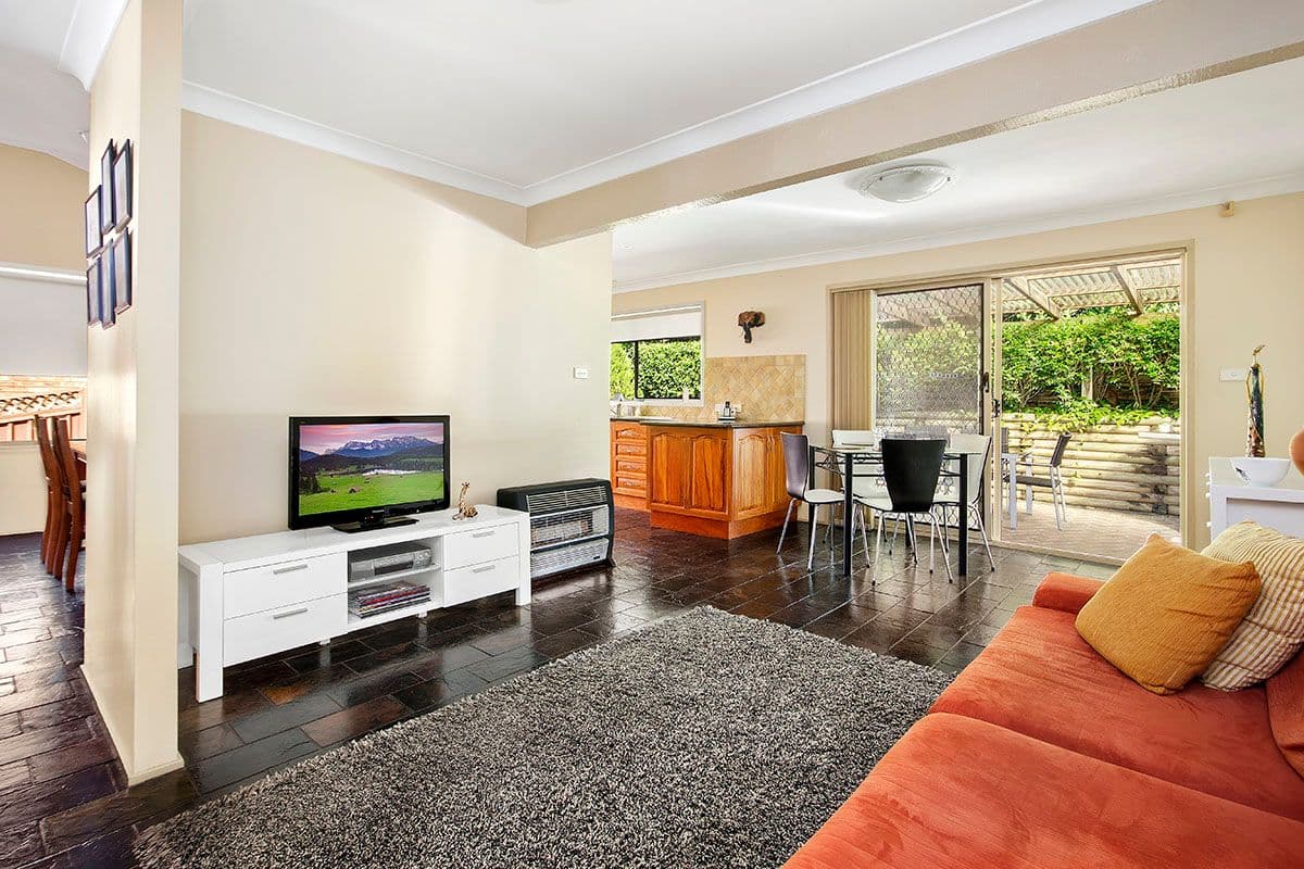 44 Yanderra Avenue, Bangor - Thumbnail 2