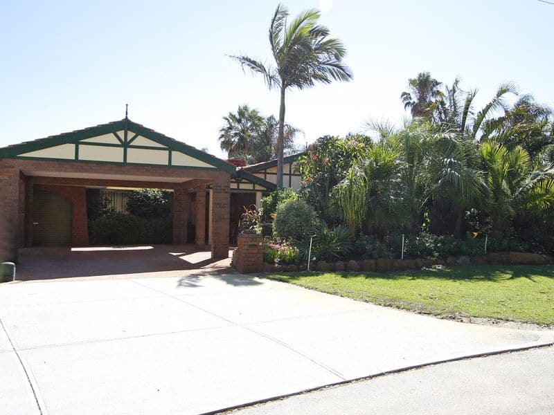 33 Alderhurst Crescent, BAYSWATER WA 6053, Bayswater - Thumbnail 2