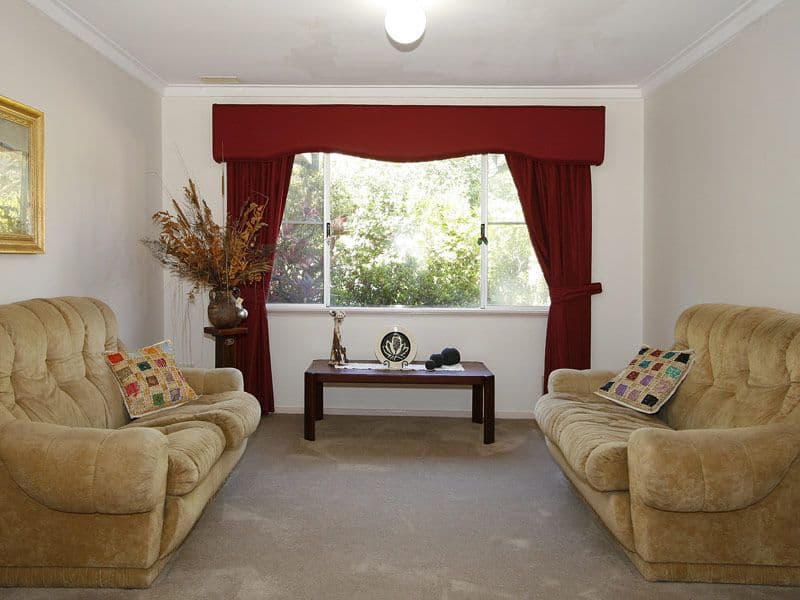 33 Alderhurst Crescent, BAYSWATER WA 6053, Bayswater - Thumbnail 3