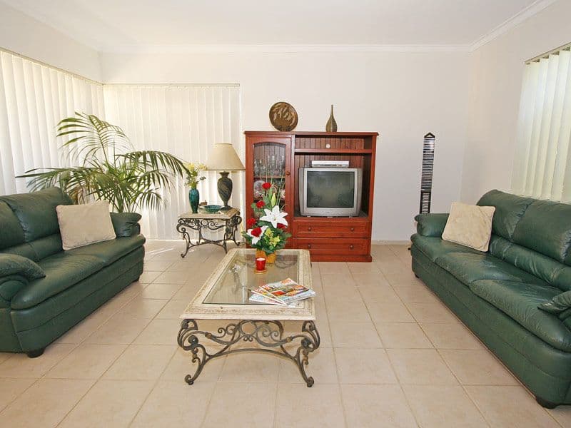 33 Alderhurst Crescent, BAYSWATER WA 6053, Bayswater - Thumbnail 6