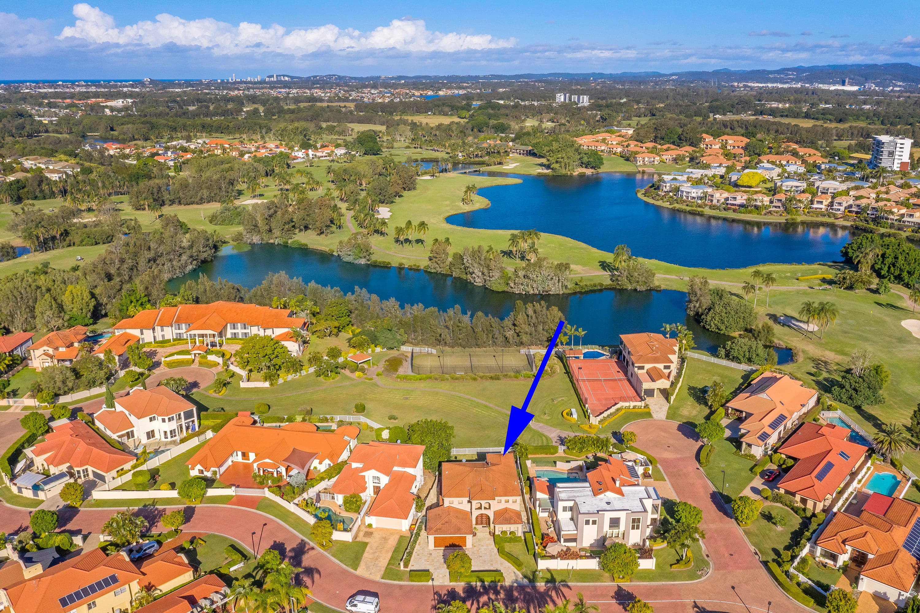 41 Meadowlake Drive, Carrara QLD 4211, Carrara - Thumbnail 2