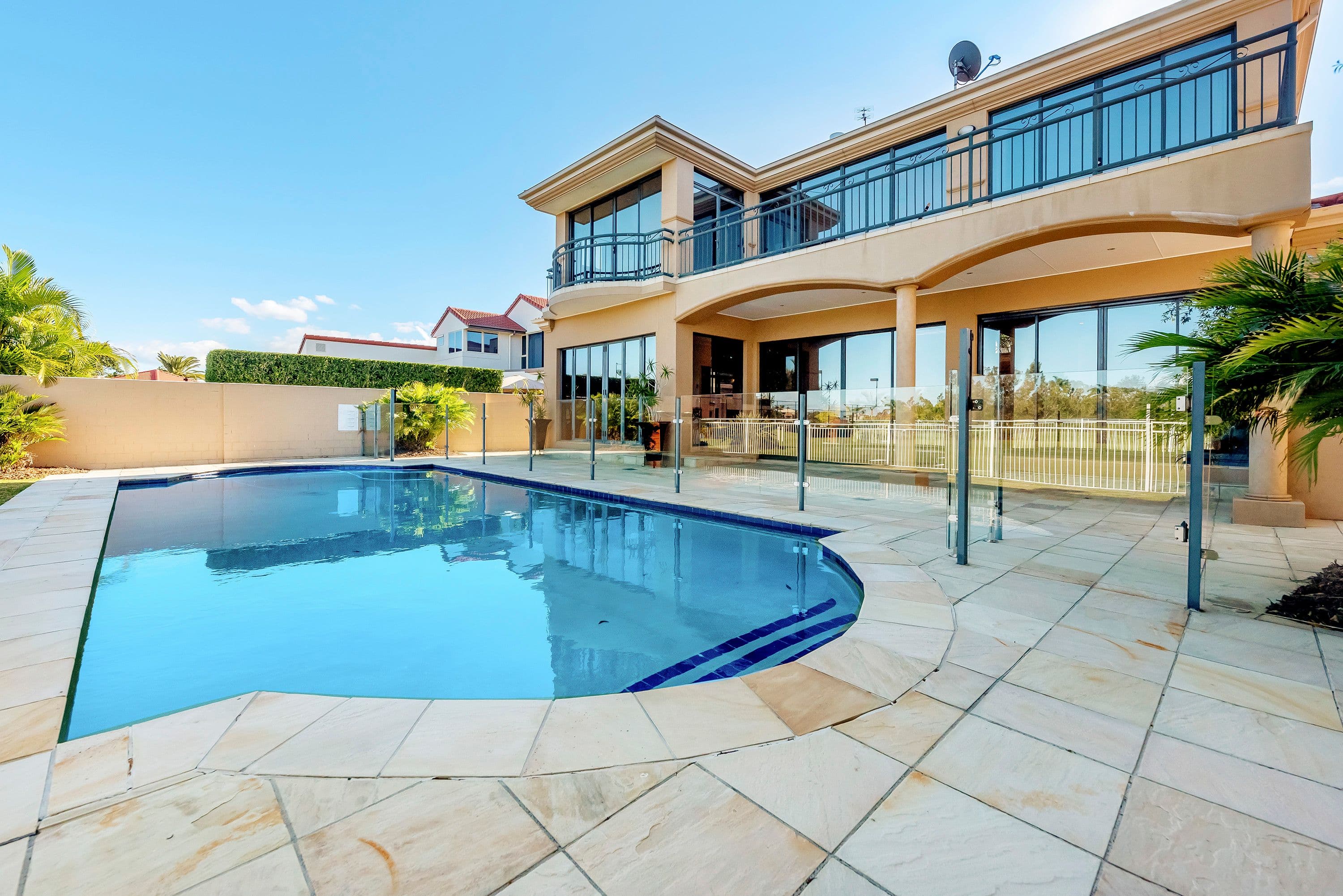 41 Meadowlake Drive, Carrara QLD 4211, Carrara - Thumbnail 3
