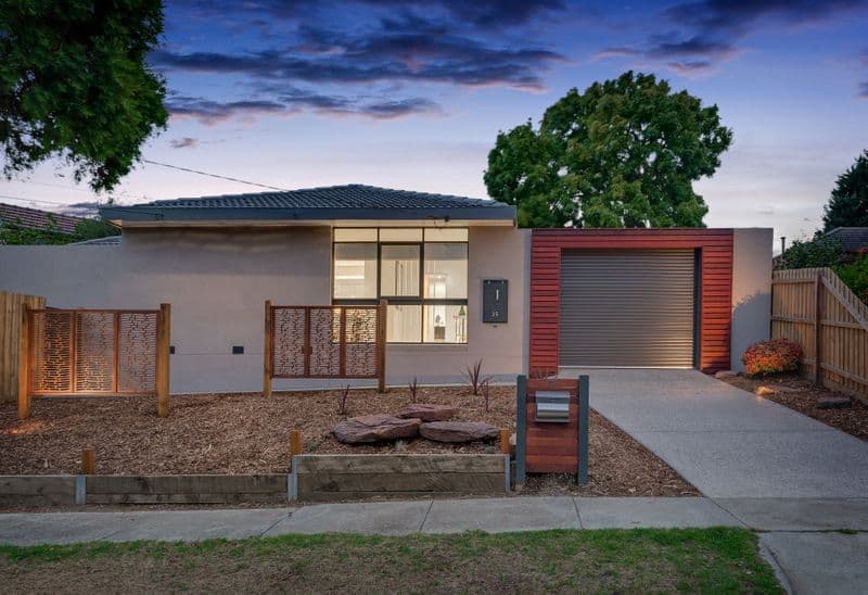 15 Champion Crescent, BUNDOORA VIC 3083, Bundoora - Thumbnail 2