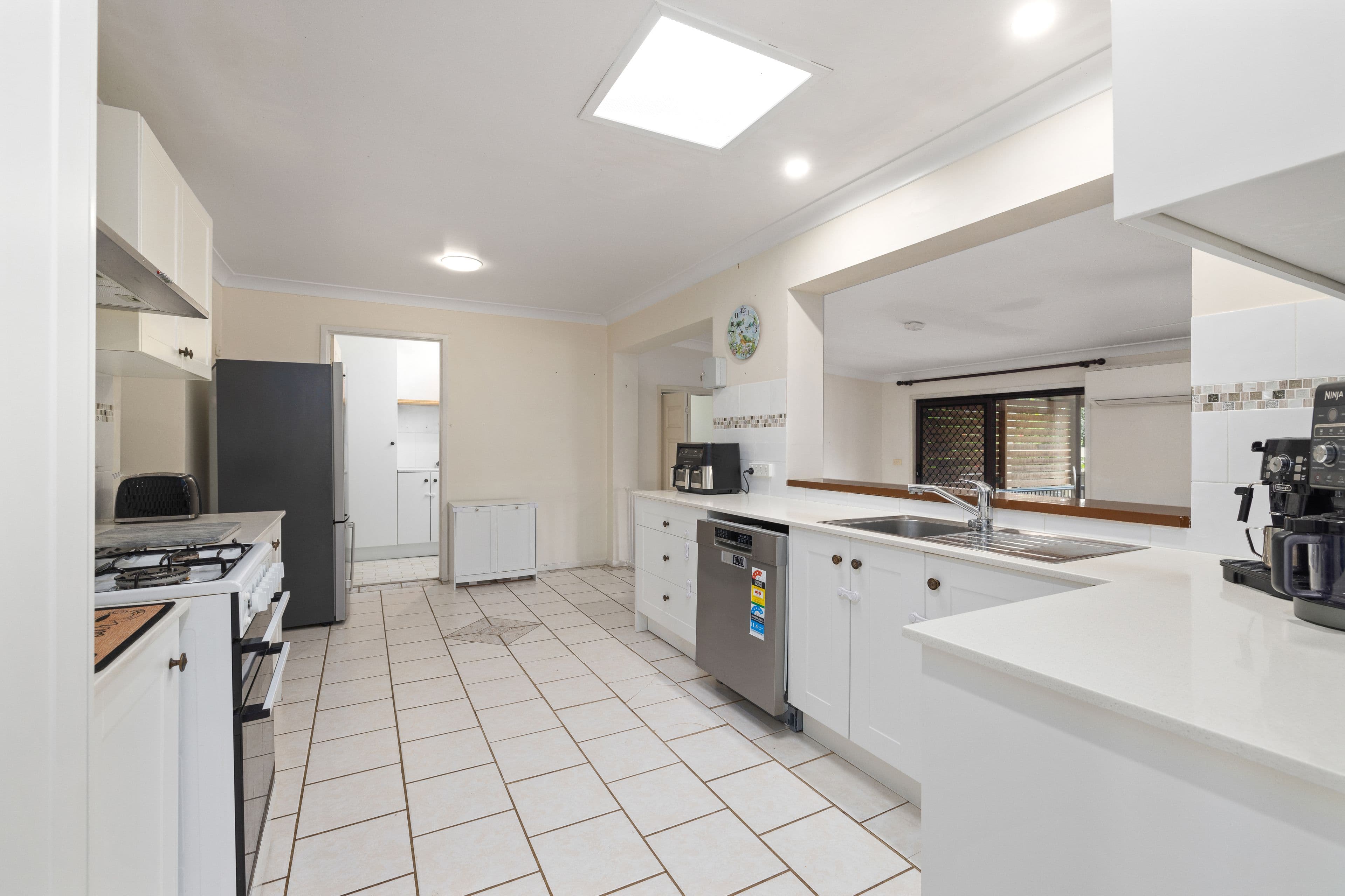 16 Bangalow Place, Taree NSW 2430, Taree - Thumbnail 3