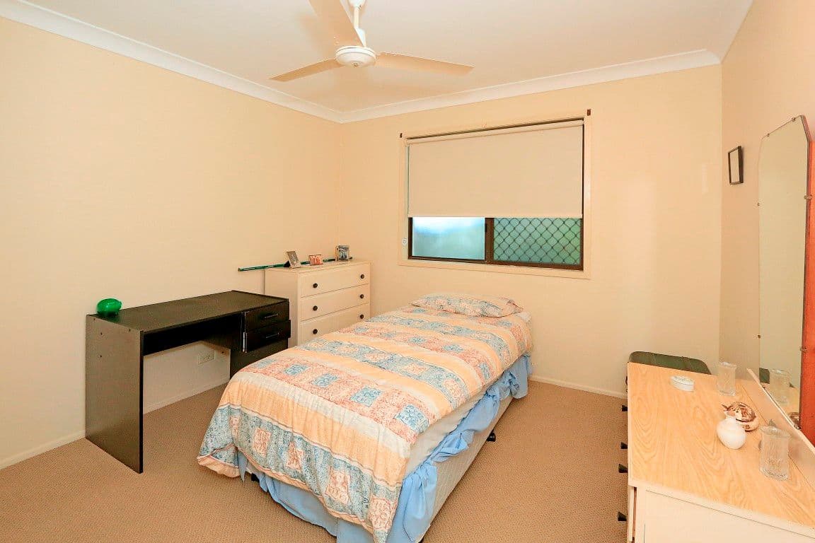 27 Booker Street, Park Avenue QLD 4701, Park Avenue - Thumbnail 6