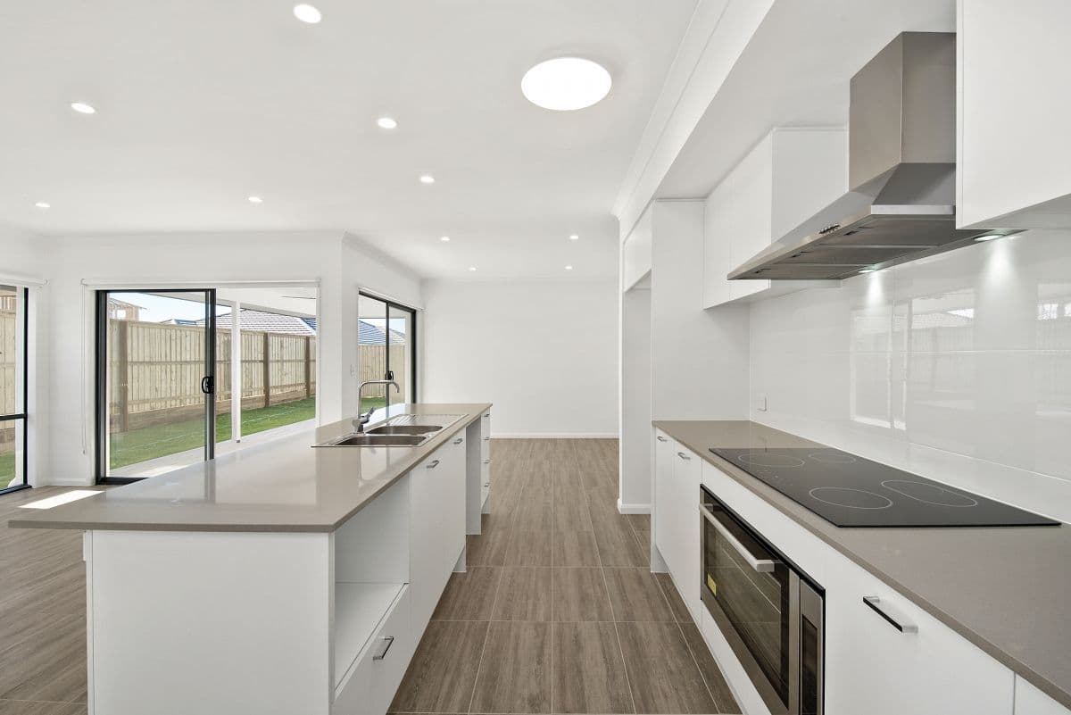 11 Arnott Street, MANGO HILL QLD 4509, Mango Hill - Thumbnail 2
