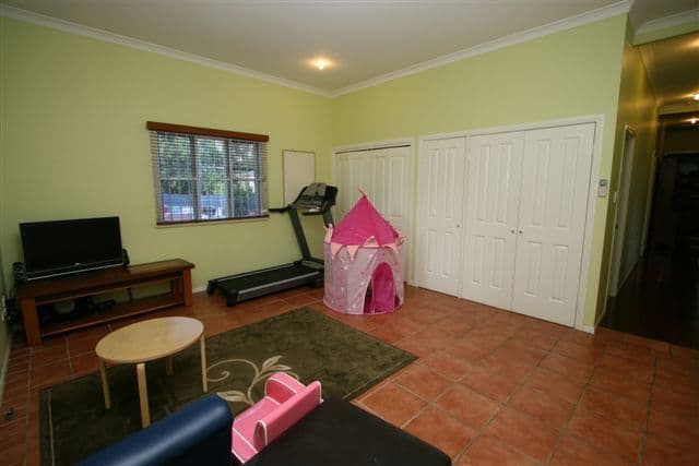 163  West Street, NEWTOWN QLD 4350, Newtown - Thumbnail 4