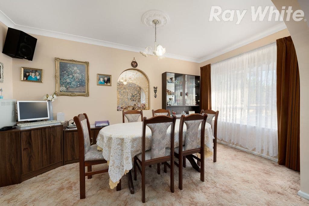 279 Greenwood Drive, Watsonia VIC 3087, Watsonia - Thumbnail 3