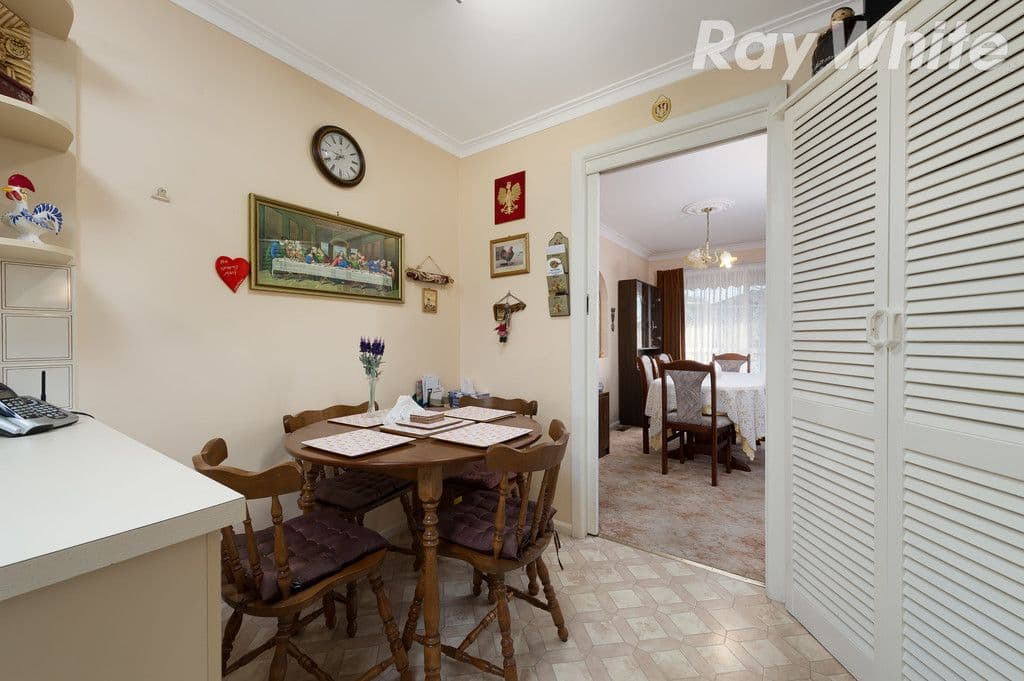 279 Greenwood Drive, Watsonia VIC 3087, Watsonia - Thumbnail 5