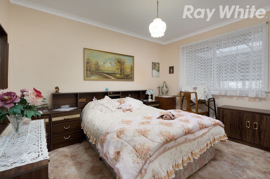 279 Greenwood Drive, Watsonia VIC 3087, Watsonia - Thumbnail 6