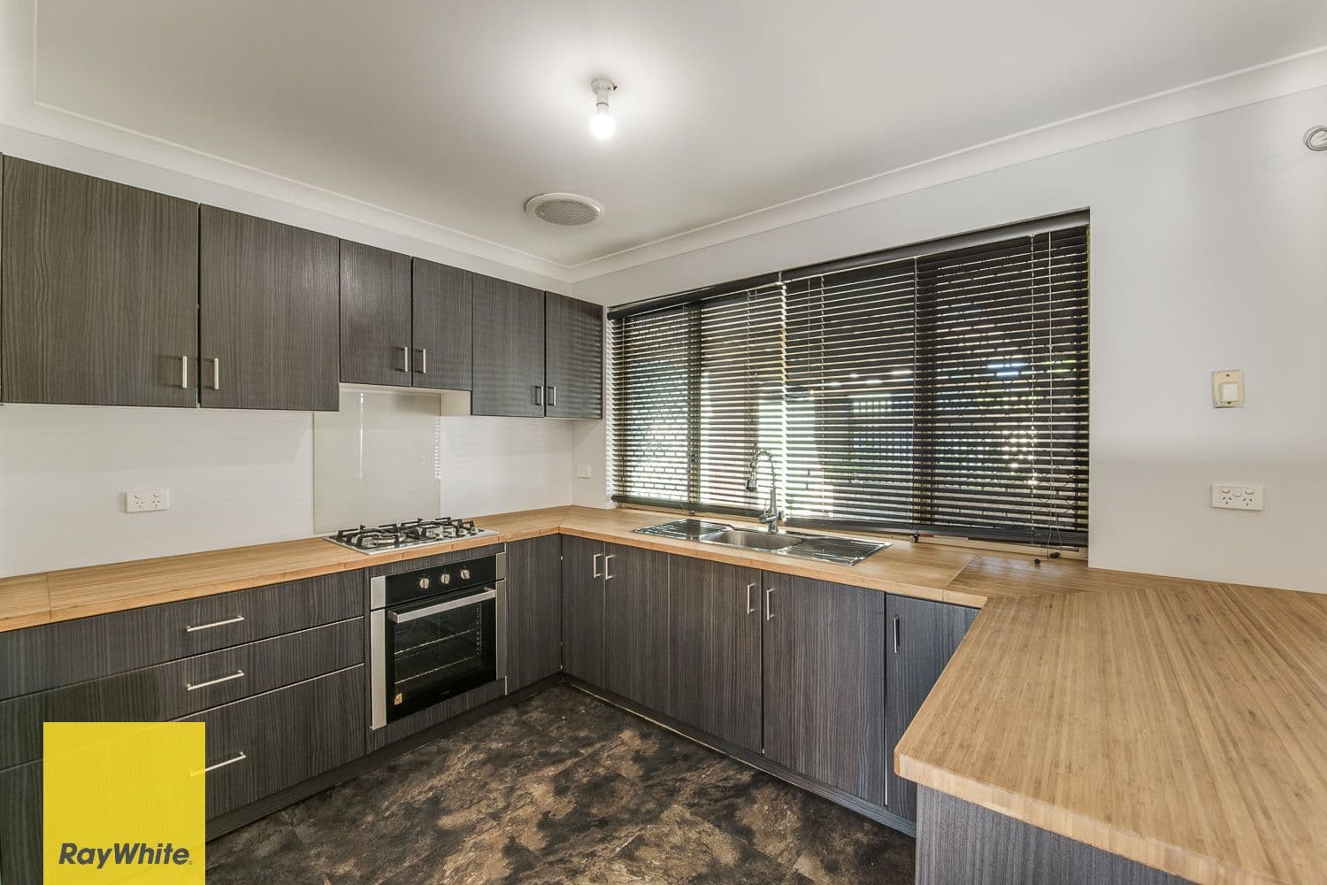 20 Dampier Loop, Mirrabooka WA 6061, Mirrabooka - Thumbnail 8