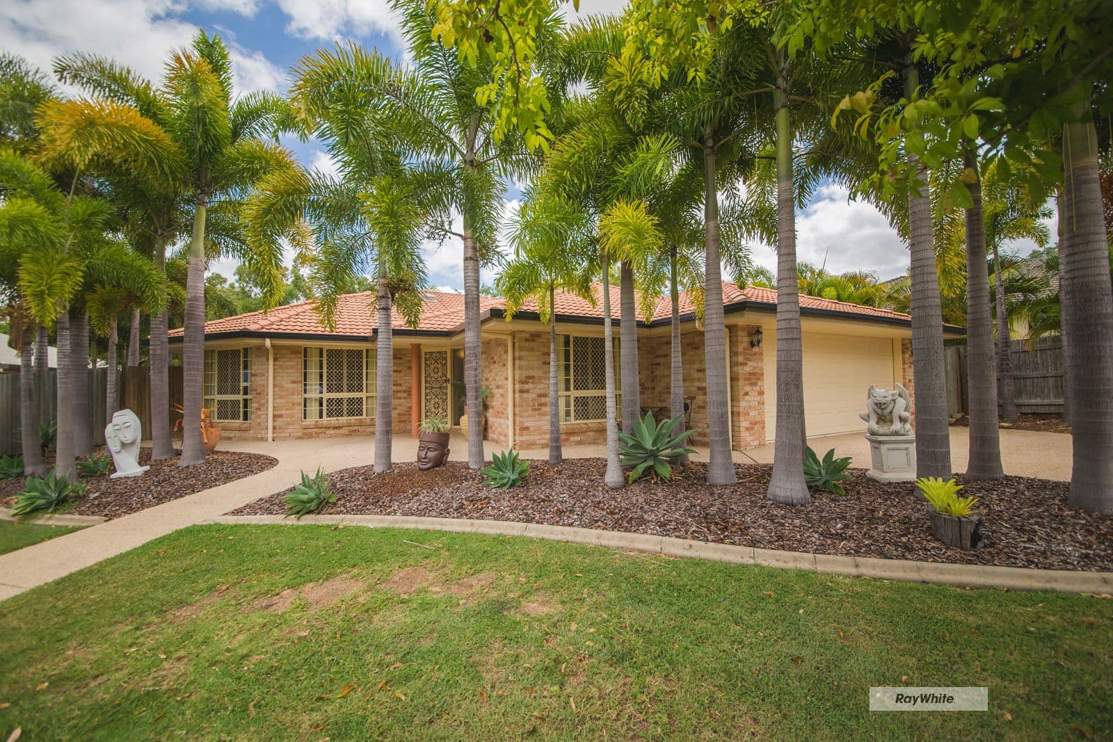 4 Ferndale Place, Norman Gardens QLD 4701, Norman Gardens - Image 1