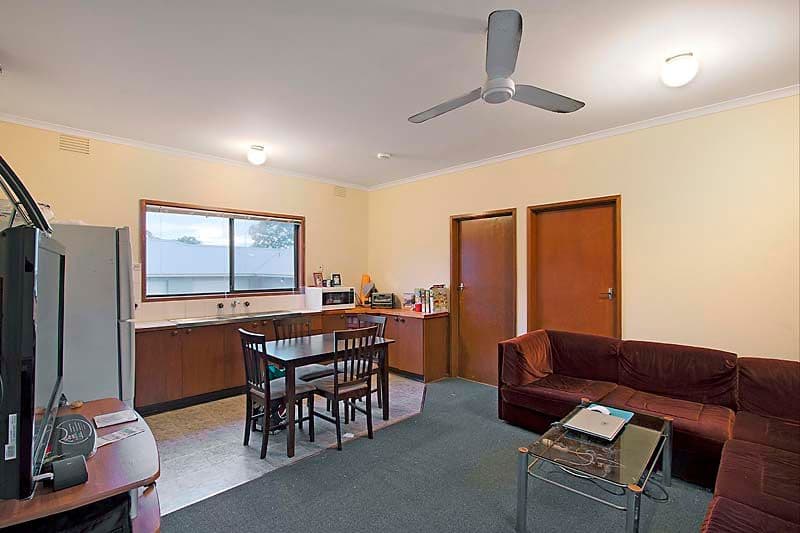 53 McKay Street, MORDIALLOC VIC 3195, Mordialloc - Thumbnail 3