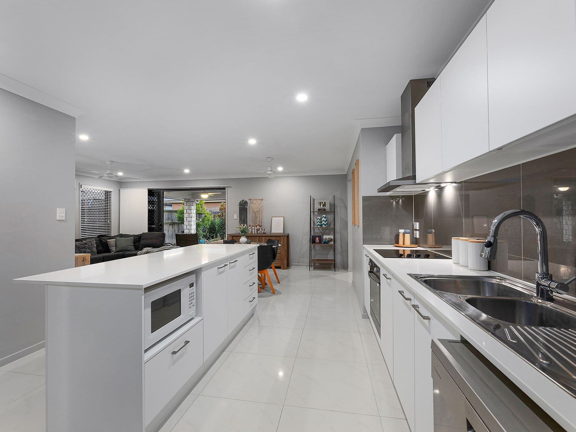 33 Freedom Crescent, South Ripley QLD 4306, South Ripley - Thumbnail 6