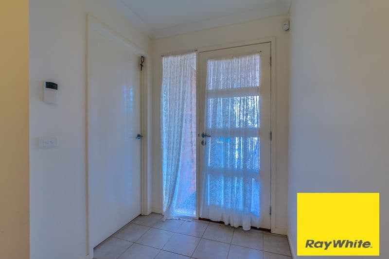 9 Jeremy Street, Tarneit VIC 3029, Tarneit - Thumbnail 3