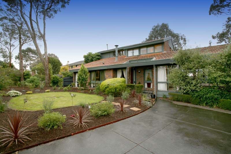 8 Letchworth Place, WHEELERS HILL VIC 3150, Wheelers Hill - Image 1