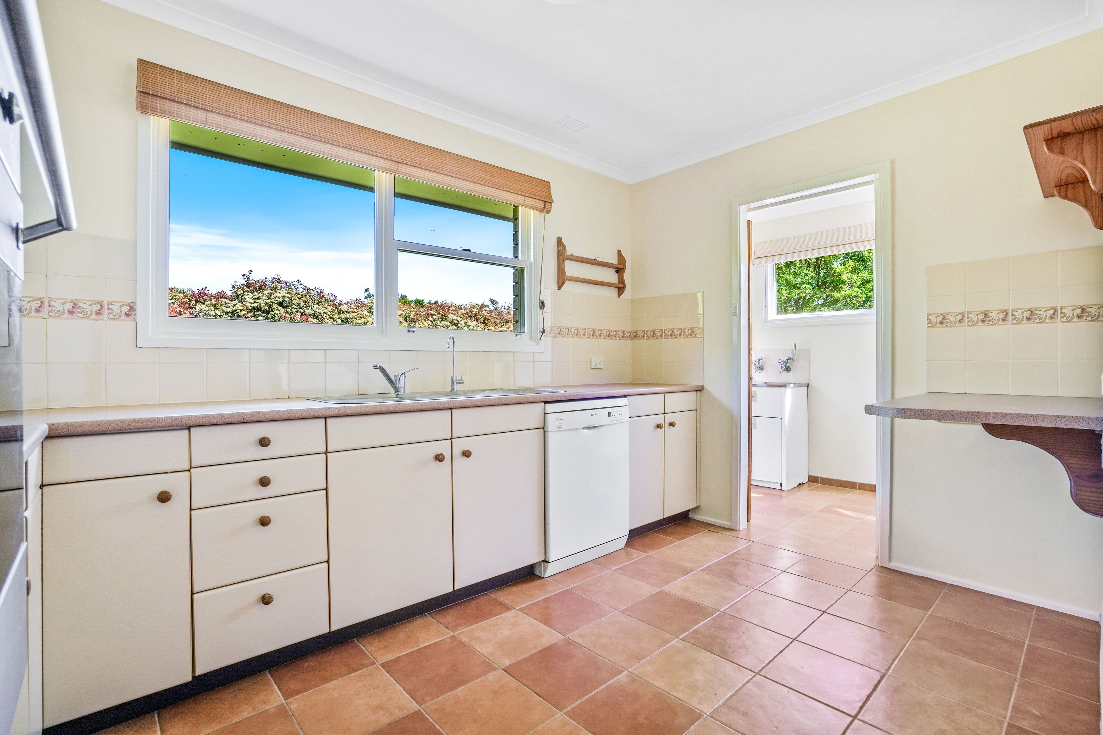 24 Doreen Crescent, Baulkham Hills NSW 2153, Baulkham Hills - Thumbnail 7