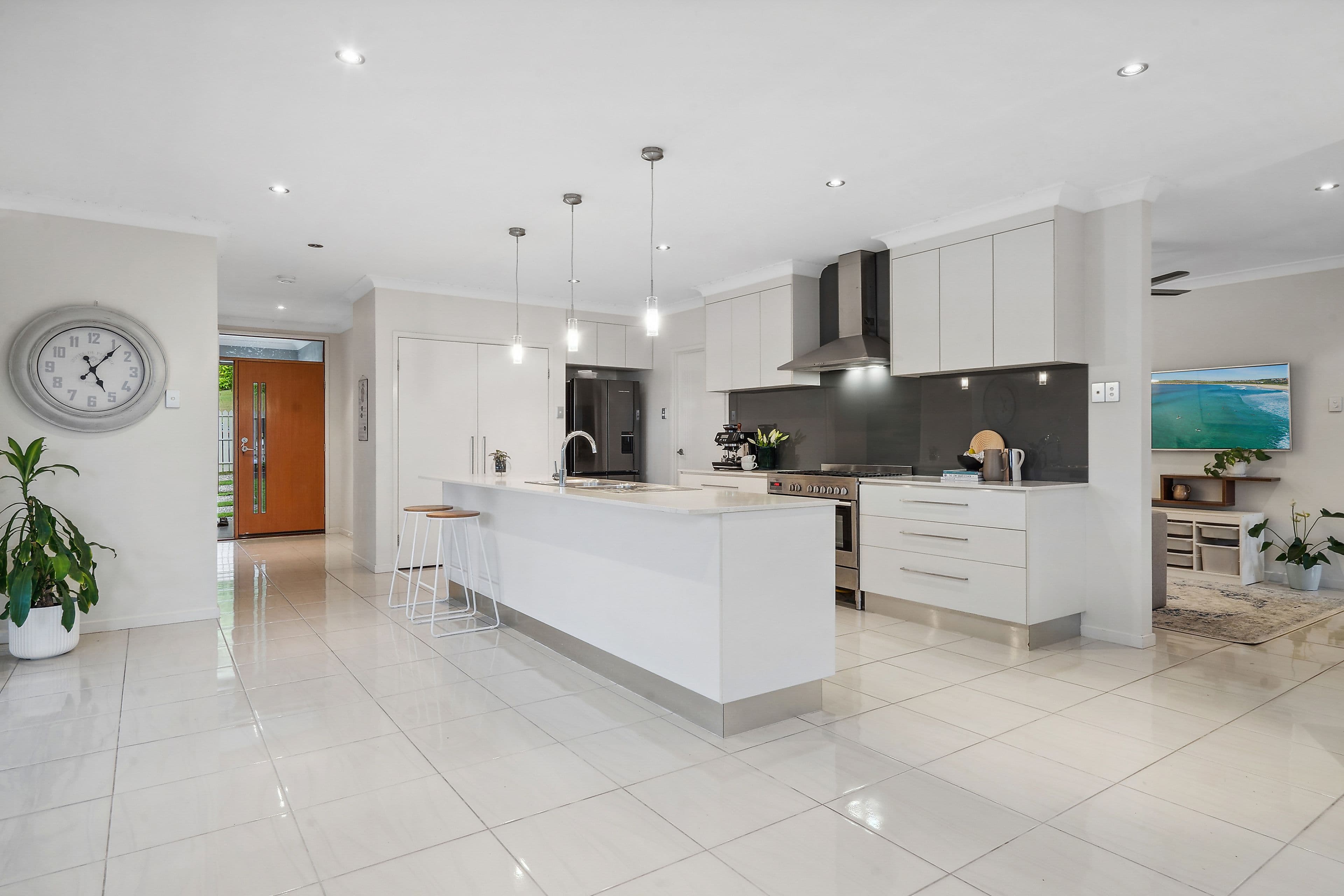 6 Budgerigar Street, Upper Kedron QLD 4055, Upper Kedron - Thumbnail 5
