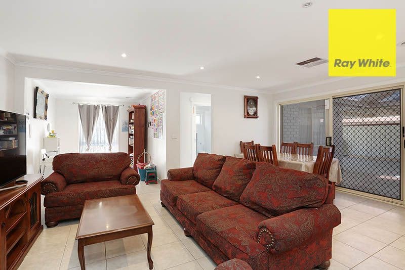 7 Cowderoy Street, Point Cook VIC 3030, Point Cook - Thumbnail 4
