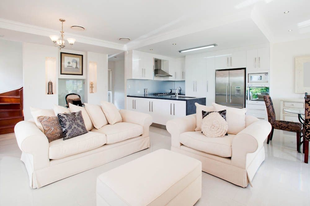 1 Miriam St (Cnr Pickthorne St), HOLLAND PARK WEST QLD 4121, Holland Park West - Image 1