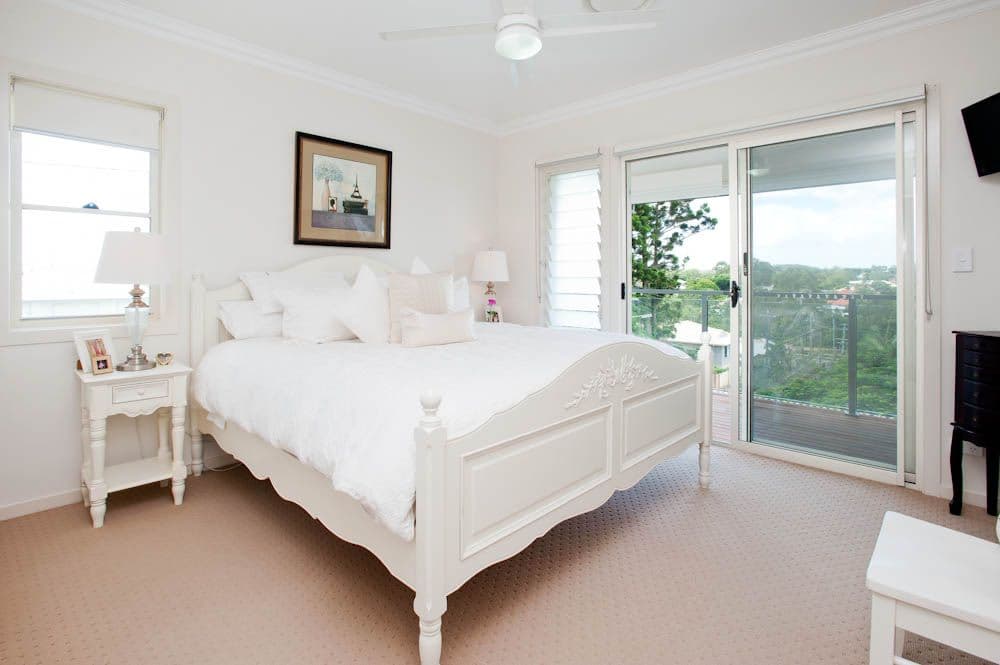 1 Miriam St (Cnr Pickthorne St), HOLLAND PARK WEST QLD 4121, Holland Park West - Thumbnail 8