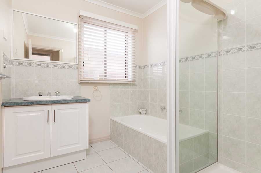 12 Pitman Street, CRAIGIEBURN VIC 3064, Craigieburn - Thumbnail 5