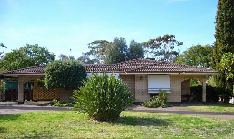 33  Lefroy Street, MOORA WA 6510, Moora - Image 1