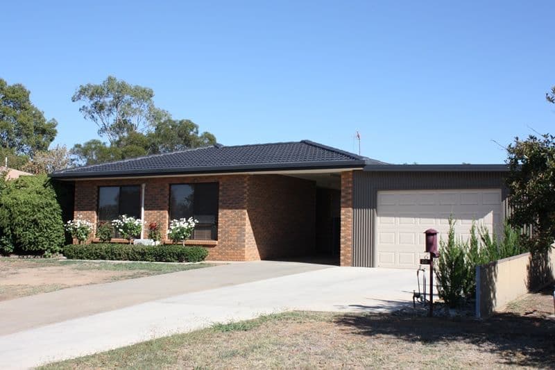 20 Shiraz Crescent, COROWA NSW 2646, Corowa - Image 1