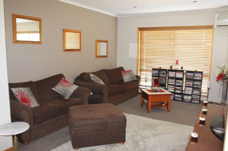 20 Shiraz Crescent, COROWA NSW 2646, Corowa - Thumbnail 3