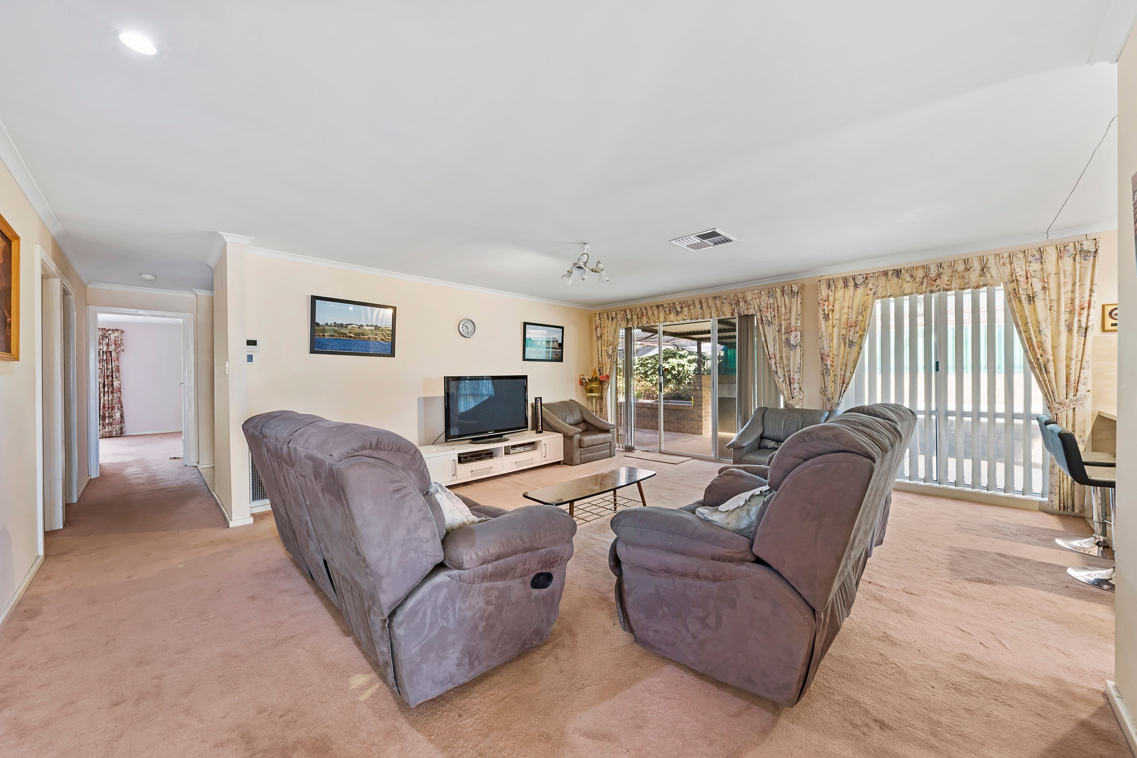 26 Kara Crescent, Gulfview Heights SA 5096, Gulfview Heights - Thumbnail 6
