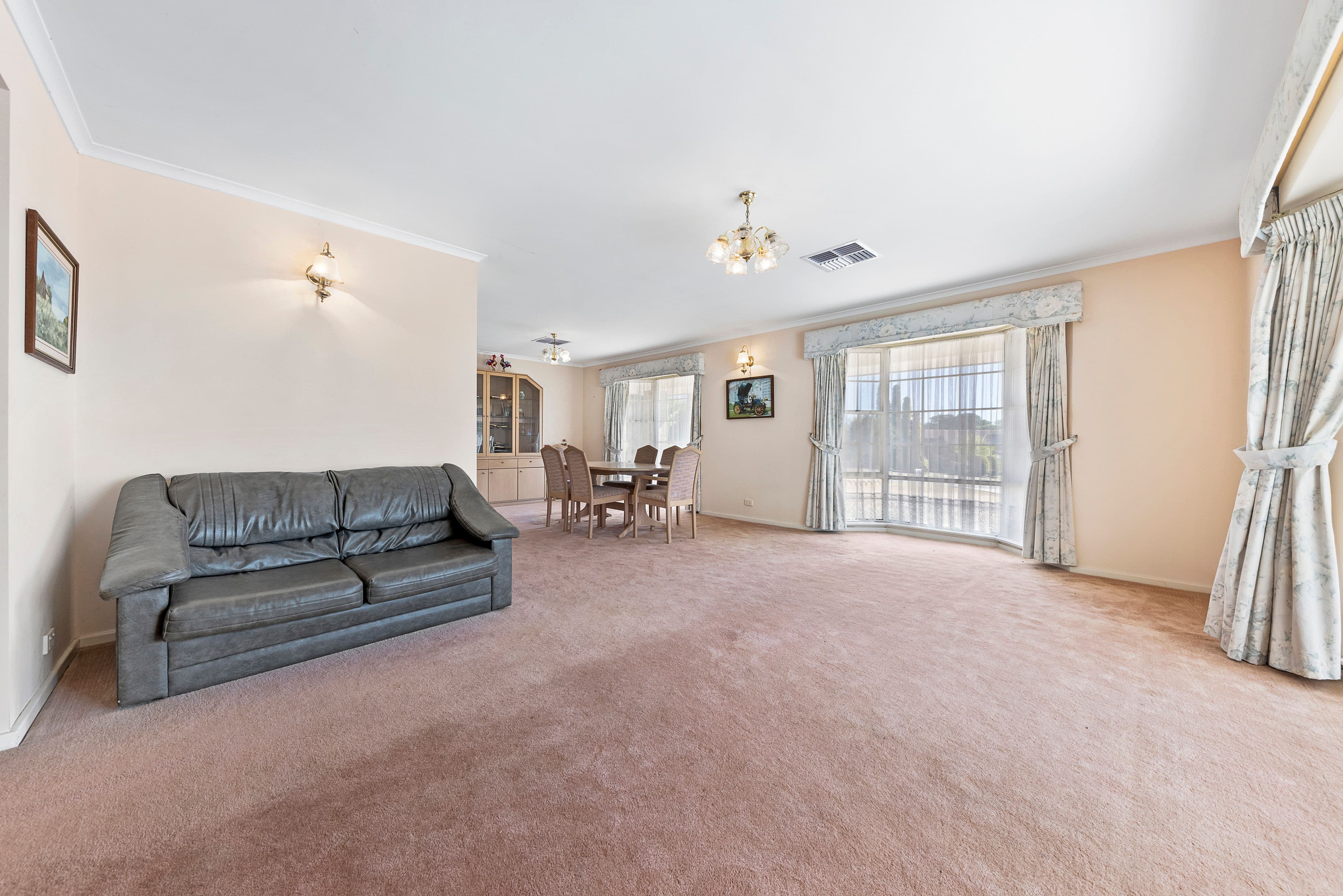 26 Kara Crescent, Gulfview Heights SA 5096, Gulfview Heights - Thumbnail 8