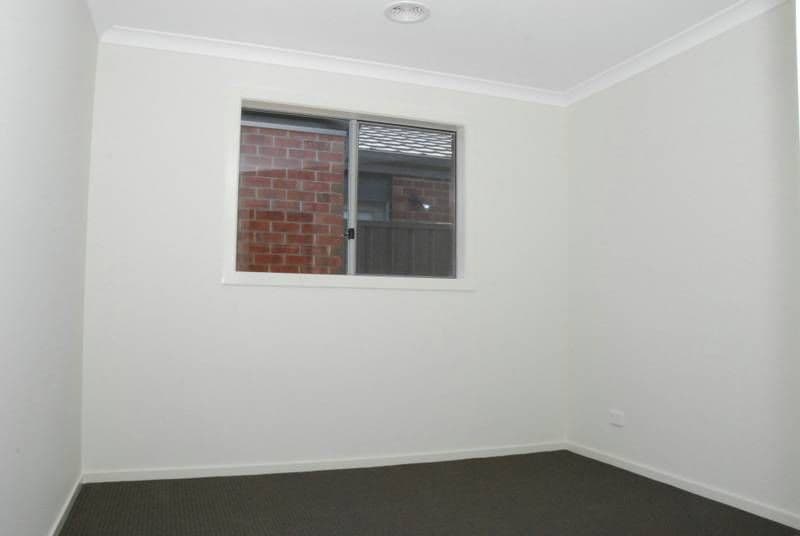 6 Shorey Place, CRANBOURNE WEST VIC 3977, Cranbourne West - Thumbnail 7