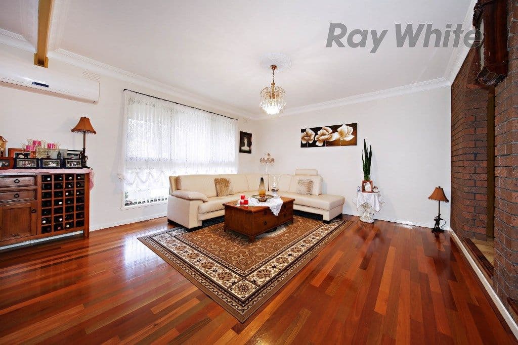 35 Starkie Road, Point Cook VIC 3030, Point Cook - Thumbnail 3