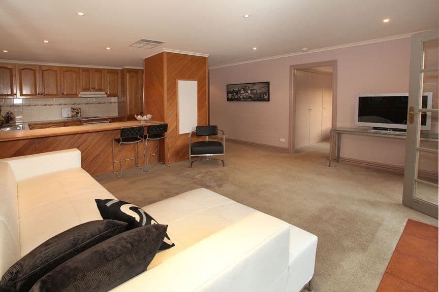 10 Cook Road, MITCHAM VIC 3132, Mitcham - Thumbnail 4