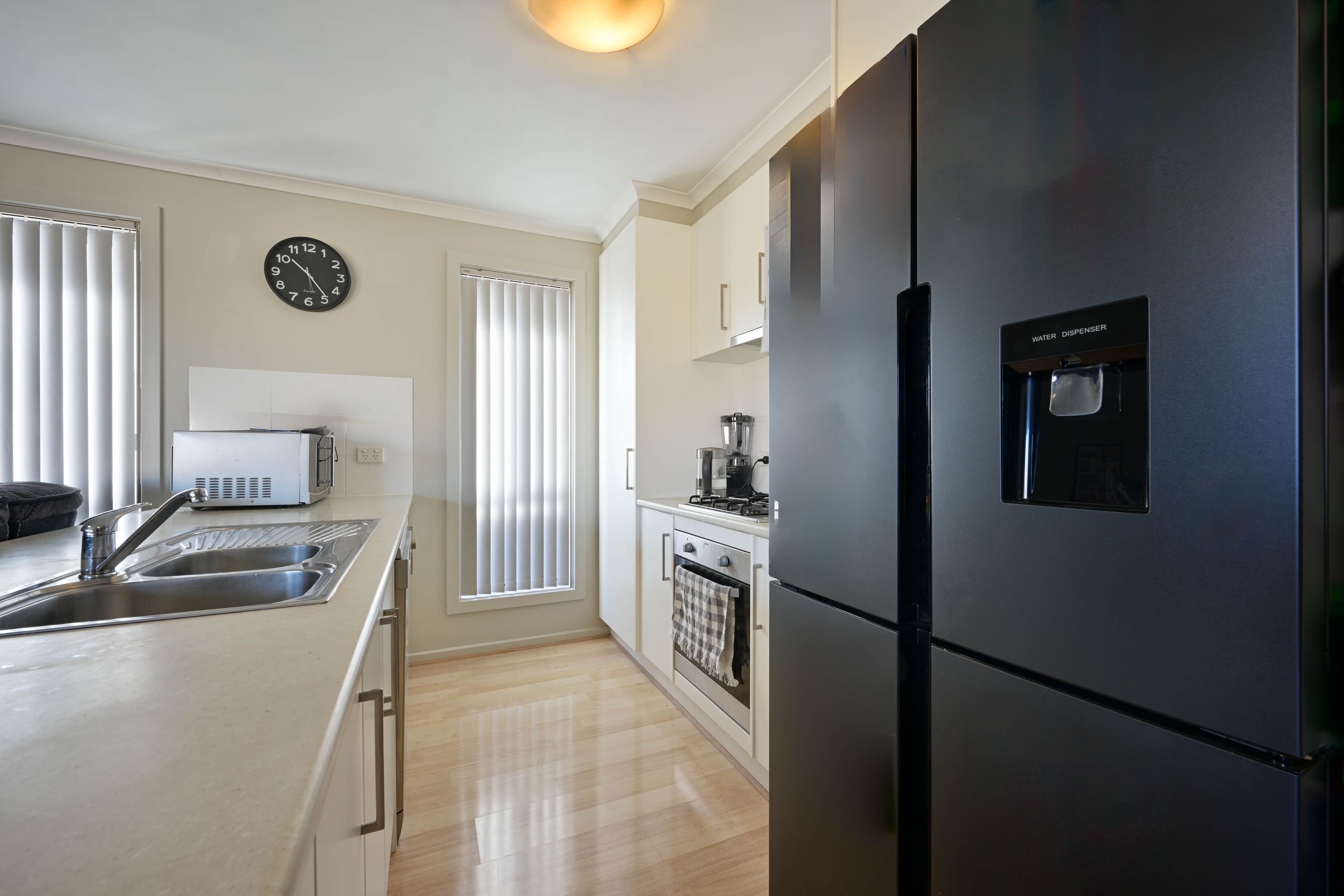 404 Jenkins Avenue, Whyalla Jenkins SA 5609, Whyalla Jenkins - Thumbnail 3