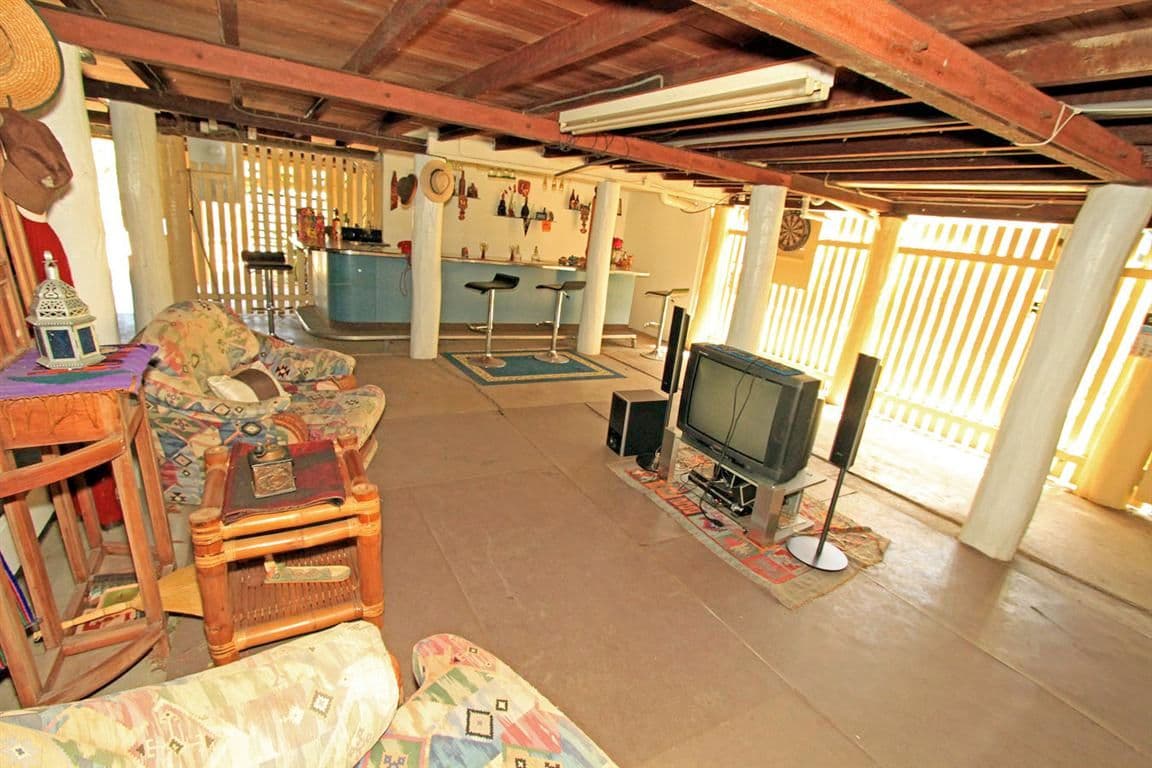 8 Curtis Street, WANDAL QLD 4700, Wandal - Thumbnail 5