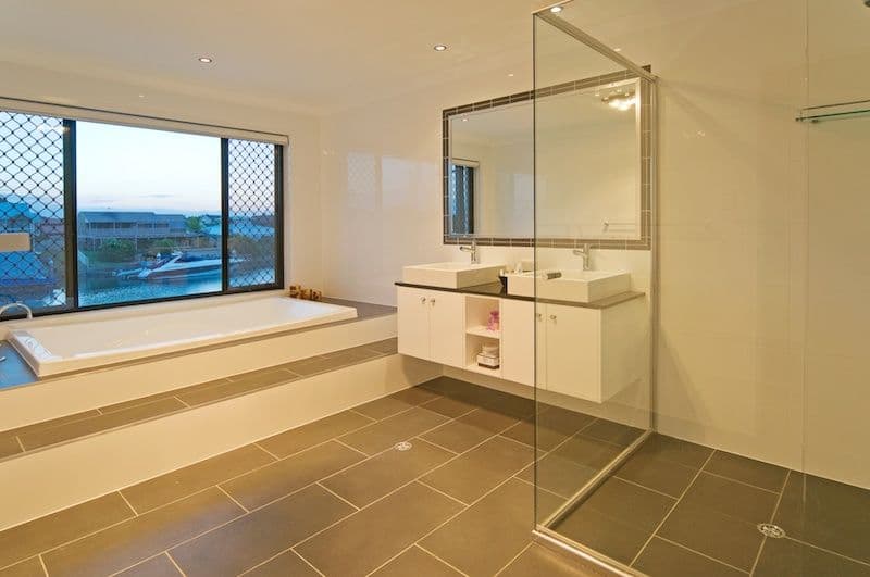 18 Bollard Court, RABY BAY QLD 4163, Raby Bay - Thumbnail 7