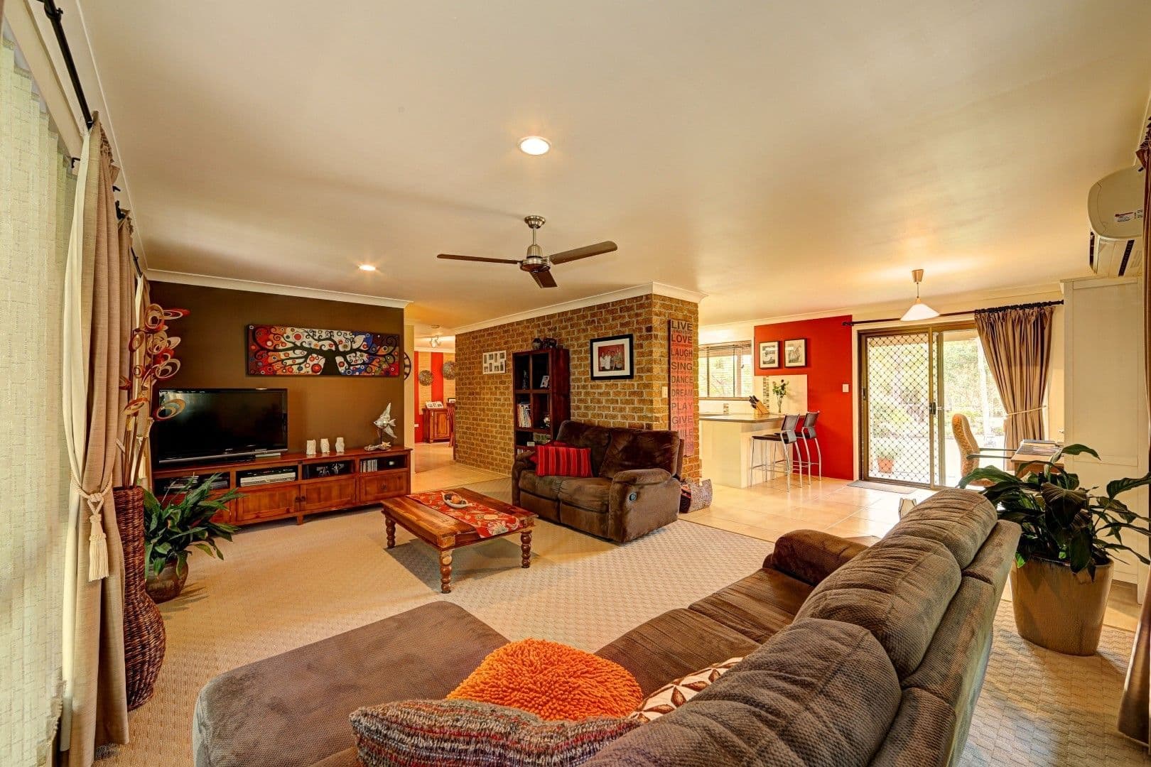 39 Evergreen Drive, BRANYAN QLD 4670, Branyan - Thumbnail 2
