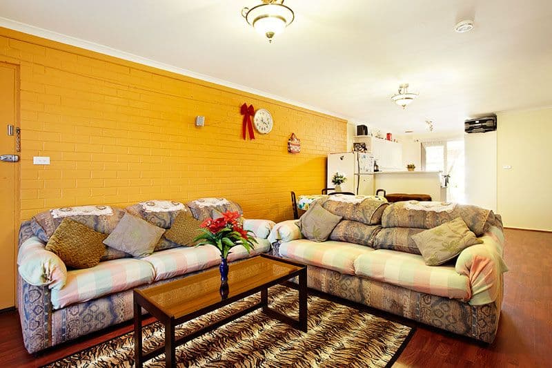 70 Purinuan Road, RESERVOIR VIC 3073, Reservoir - Thumbnail 3