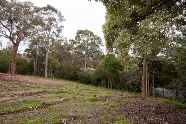 34 The Avenue, FERNTREE GULLY VIC 3156, Ferntree Gully - Thumbnail 2