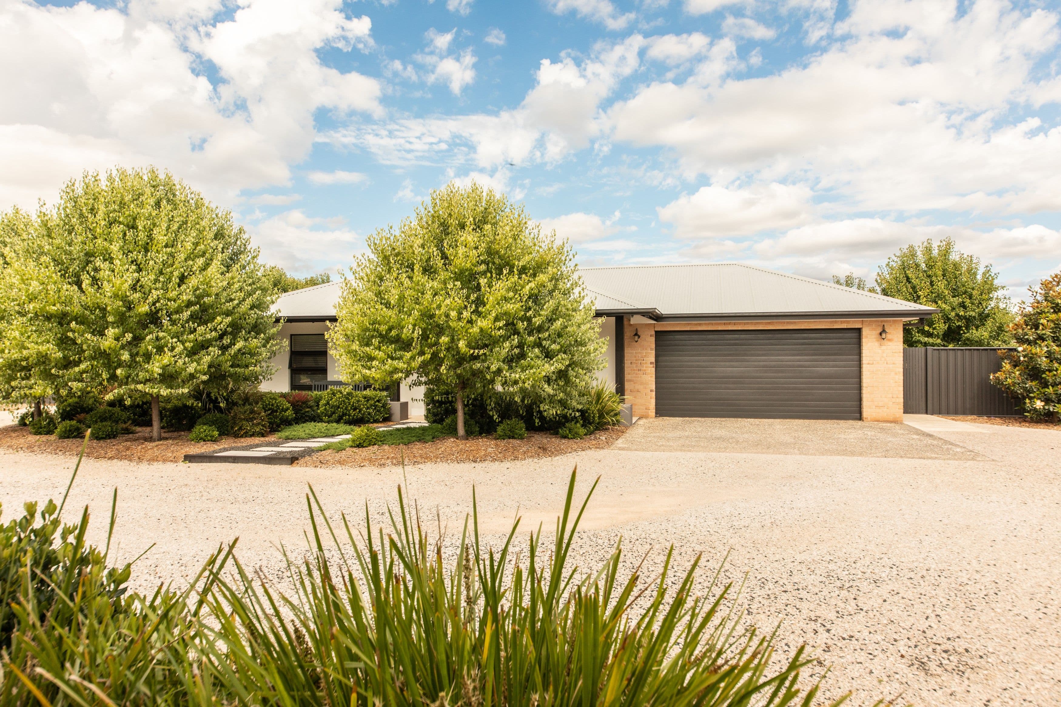 70 Holmwood Drive, Dubbo NSW 2830, Dubbo - Thumbnail 2