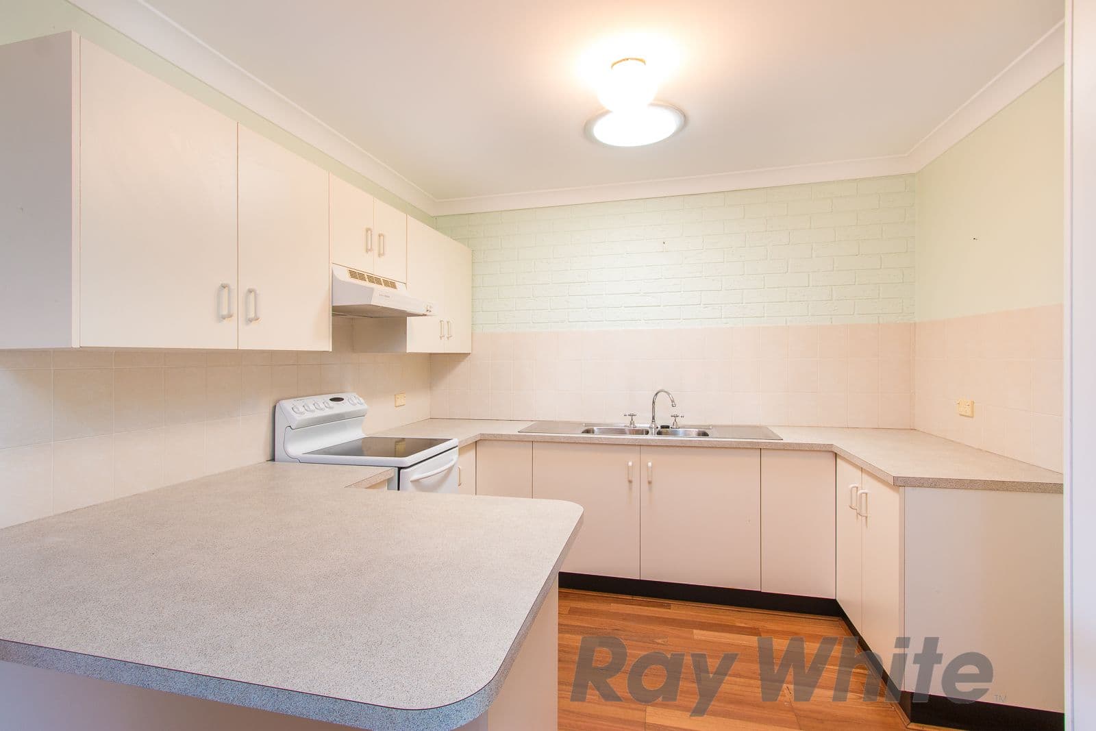 18 Floraville Road, Belmont North - Thumbnail 3