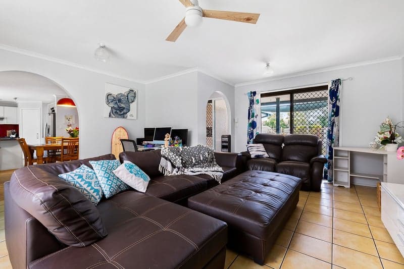 13 Holder Street, Loganholme - Thumbnail 3